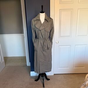 Abercrombie & Fitch Olive Trench Coat
